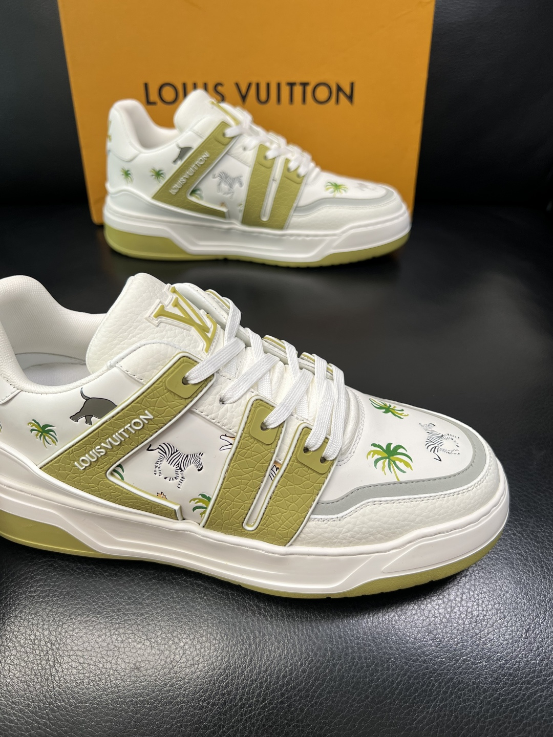 LV